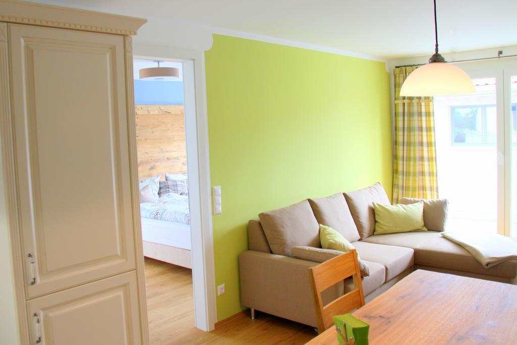 Ferienwohnung-Koenigsschloesser Füssen Pokoj fotografie